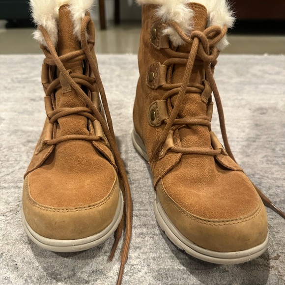 Sorel Women's Brown Waterproof Winter Boots - Picture 8 of 8